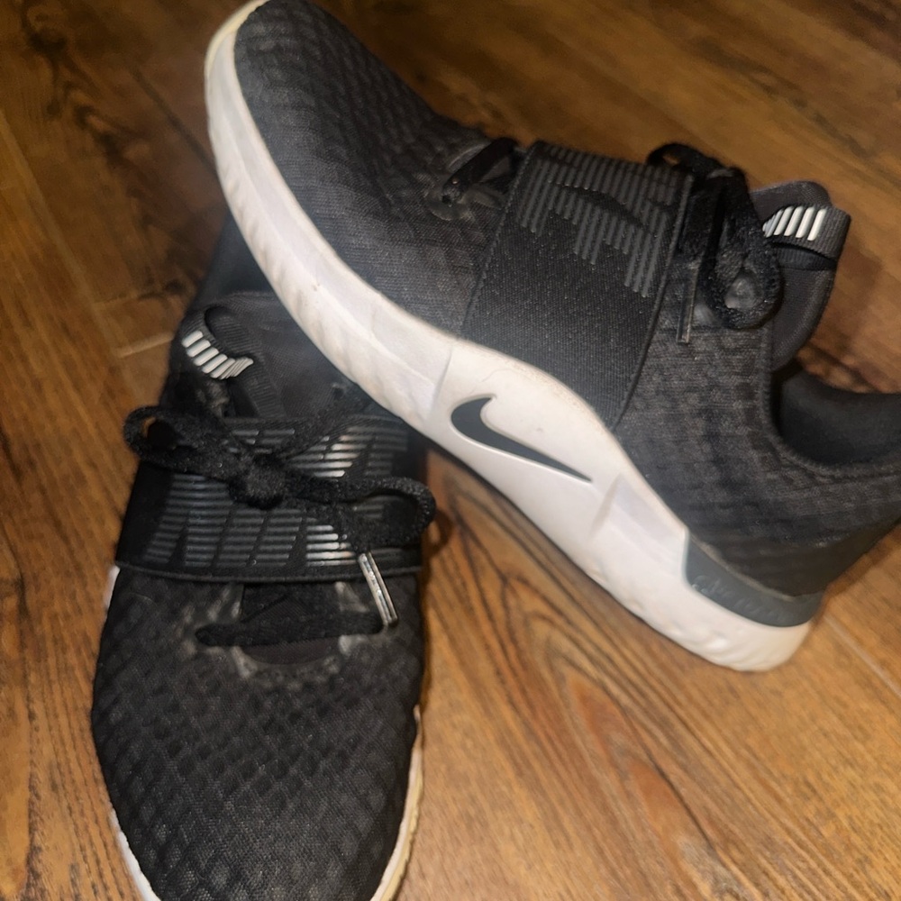 Nike Womens In-Season TR9 Black Running Shoes Sneakers Size 7.5W